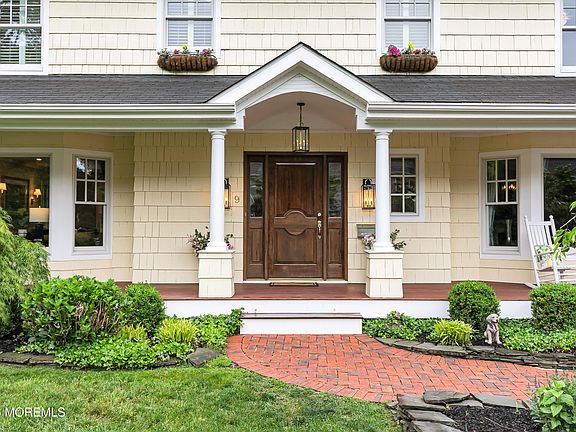 2nd image of 9 Briarwood Road