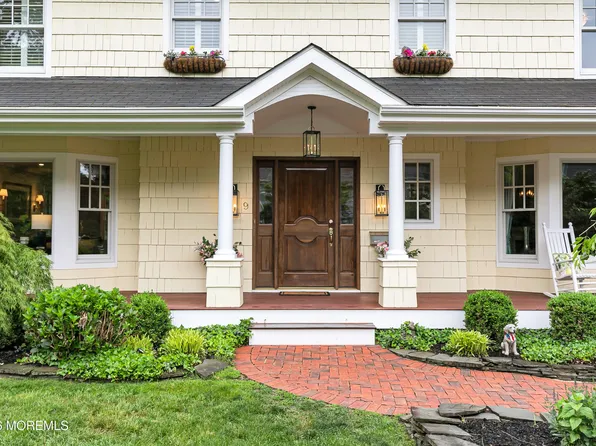 9 Briarwood Road, Fair Haven, NJ 07704