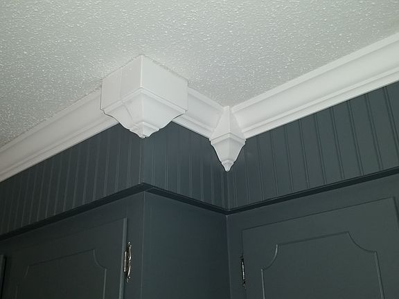 Crown Molding in Kitchen