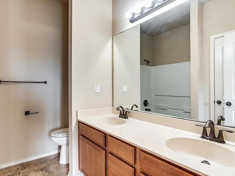 1120 Brendon Lee Ln #1120 — Photo 14