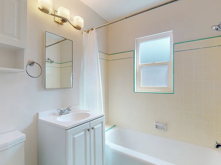 11284 Montana Ave #11 — Photo 11