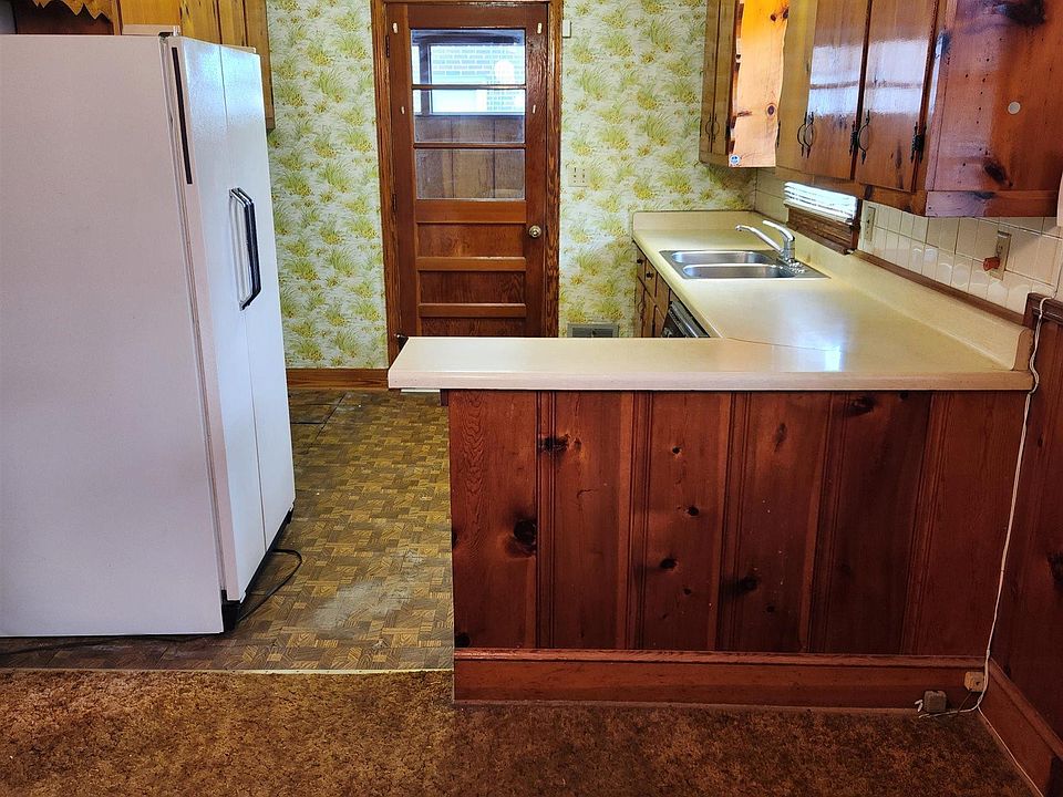 1715 W Parker Rd, Greenville, SC 29617 Zillow