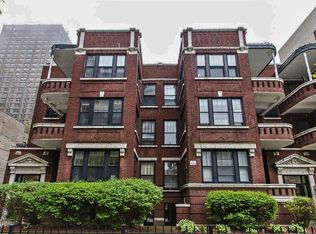 445 W Melrose St APT 3B, Chicago, IL 60657