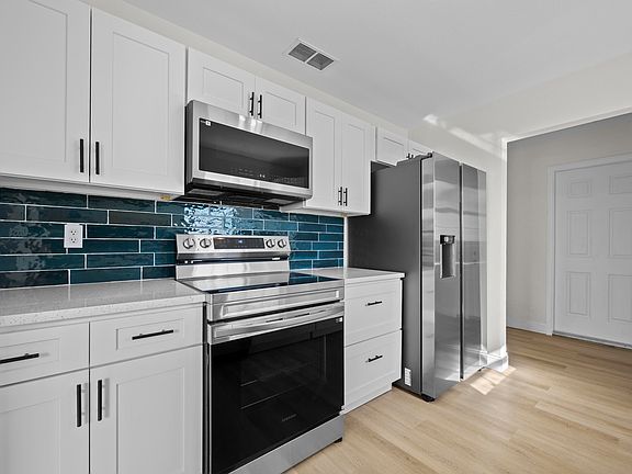 3rd image of 1244 W 25th Street