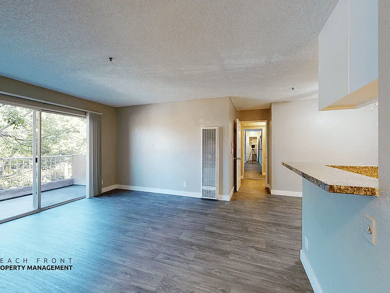 7950 Howe St. — Photo 27