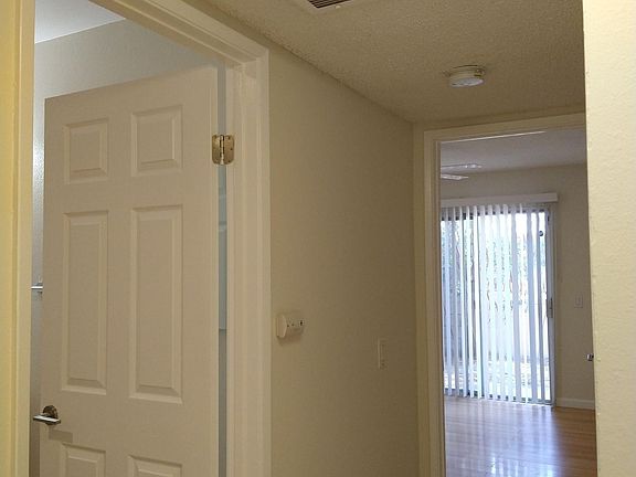 4th image of 3921 E Calle De Carlos APT B