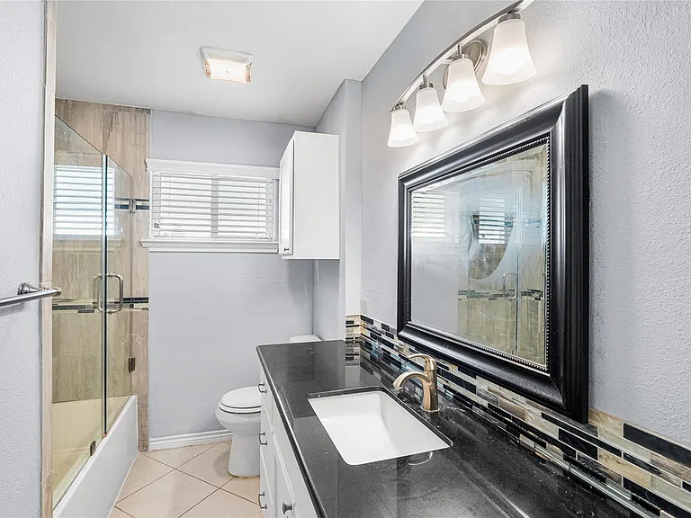 6002 McKnight St — Photo 13