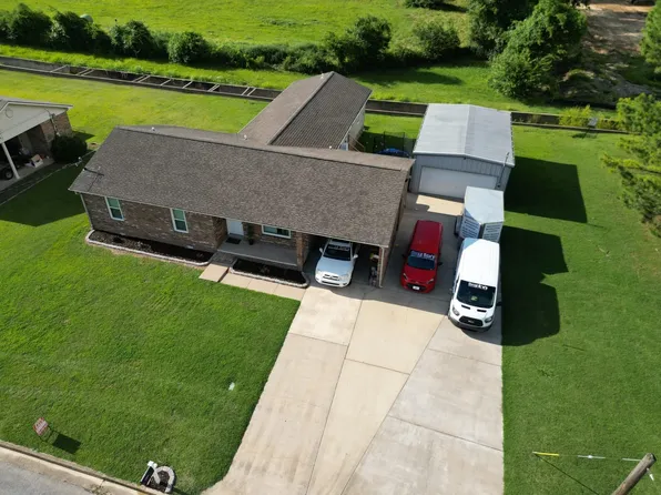 840 Northview Cv, Dyersburg, TN 38024