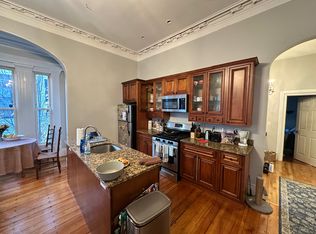144 Hillside St #1E, Roxbury Crossing, MA 02120
