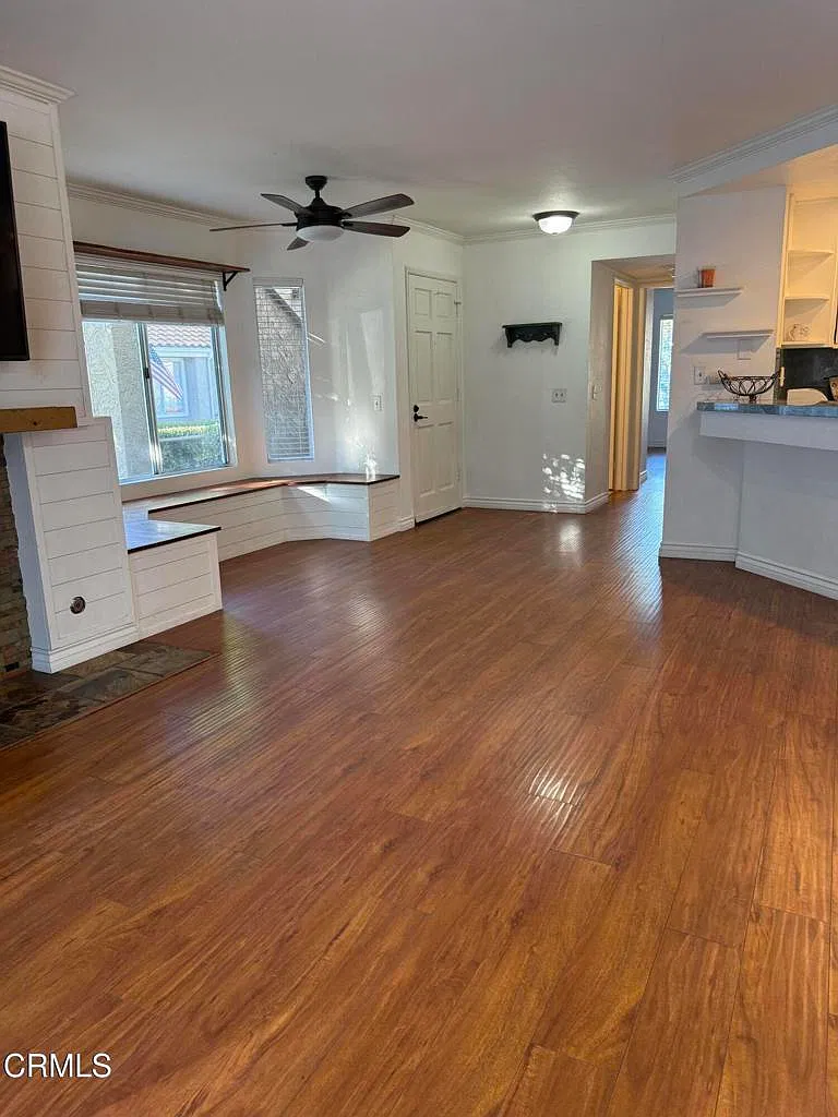 2 bed, 2.0 bath, 1021 sqft, $3,450 — Photo 3