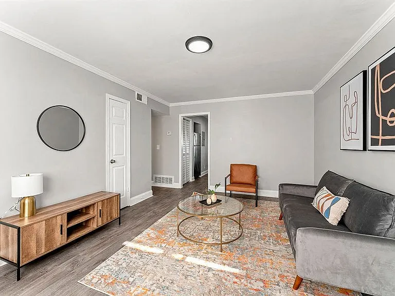 Balfour East Lake — Photo 25