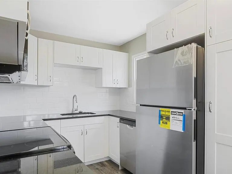1114 S 42nd St — Photo 7