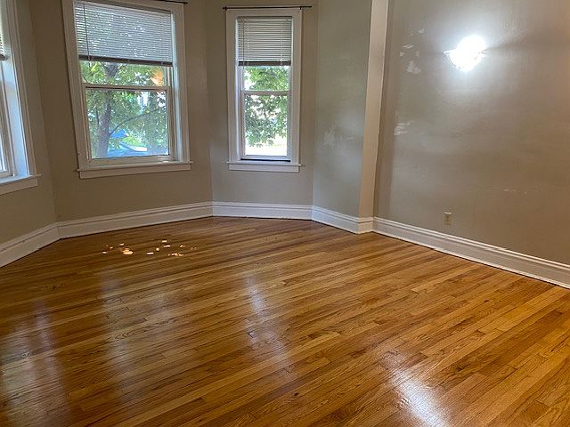 Spacious room, great lightening, floors newly sanded