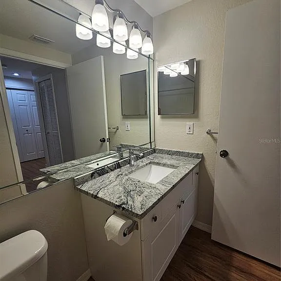 5174 Northridge Rd #209 — Photo 13