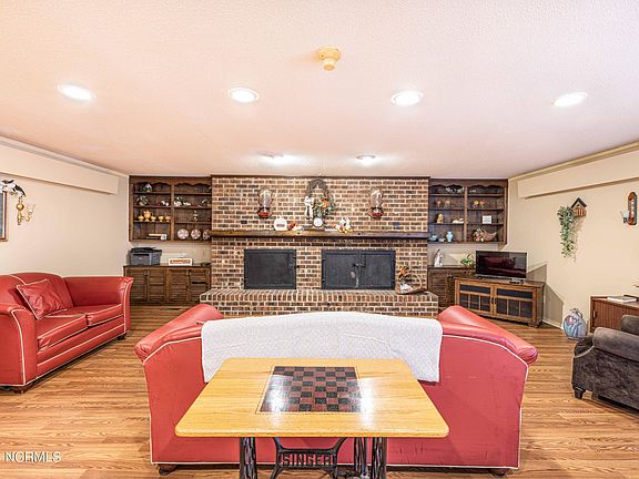 4th image of 314 N Tomlinson Street