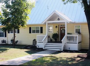 358 E Quill Dr, San Antonio, TX 78228
