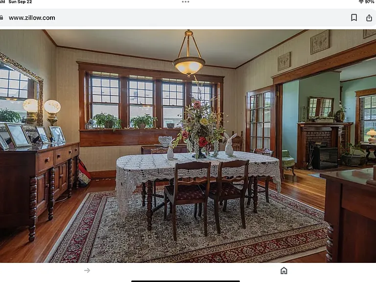 208 S College St — Photo 12
