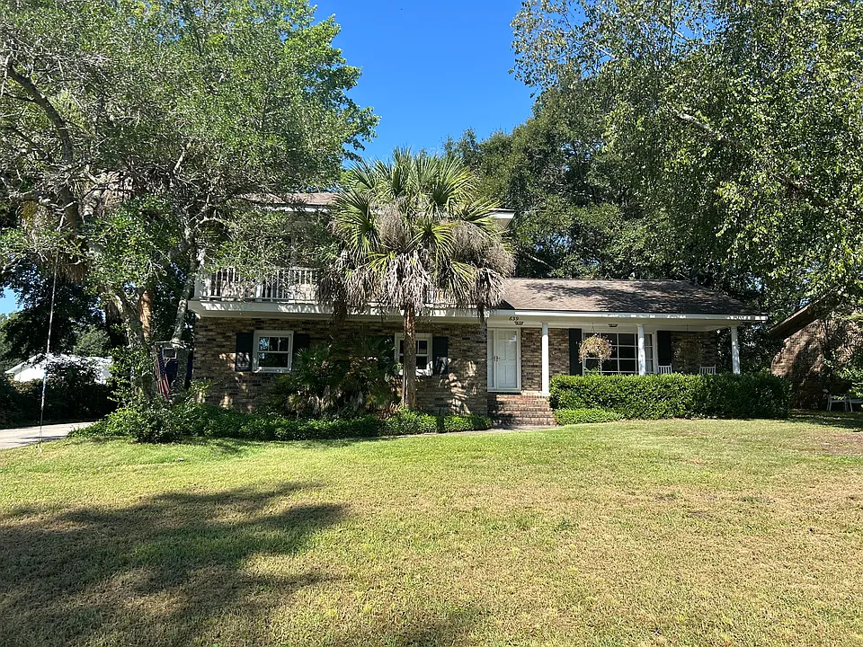639 Pelzer Dr
