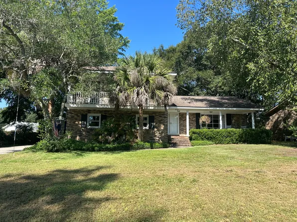 639 Pelzer Dr, Mount Pleasant, SC 29464