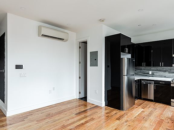 2nd image of 472 Gates Ave #Penthouse