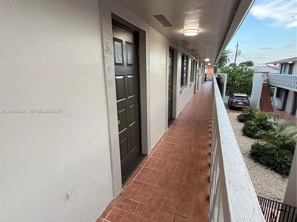 654 W 29th St #4, Hialeah, FL 33012