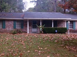 134 Chatham Cir, Jackson, MS 39206