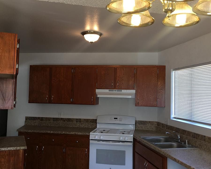 1st image of 4724 E Harmon Ave
