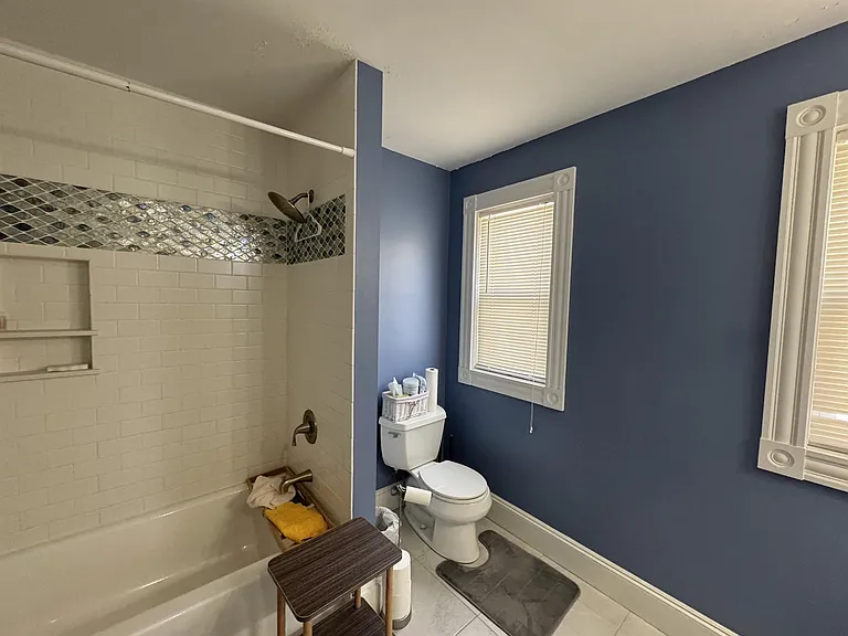 98 Bristol Rd #2 — Photo 7