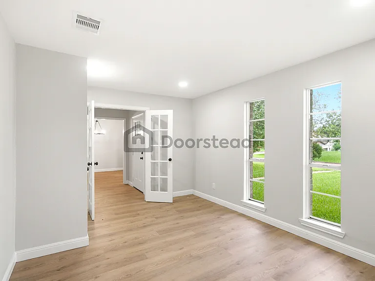 9002 San Jose Ave — Photo 7