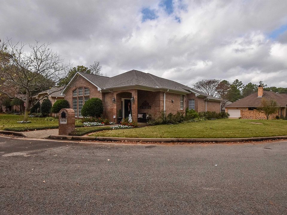 1st image of 1120 Oak Garden Cir