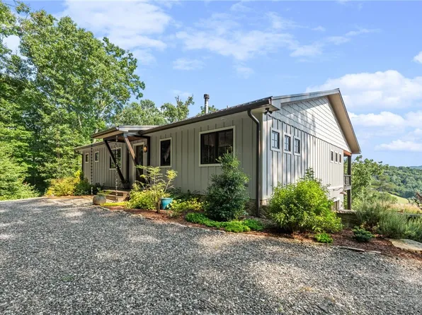 508 River Song Way, Laurel Springs, NC 28644