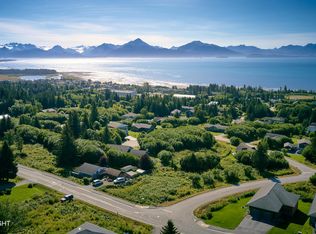 3884 Forest Glen Dr, Homer, AK 99603