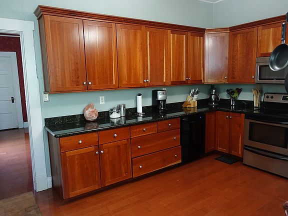granite and custom cabinets