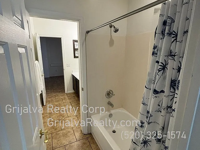 182 E Corte Rancho Dorada — Photo 11