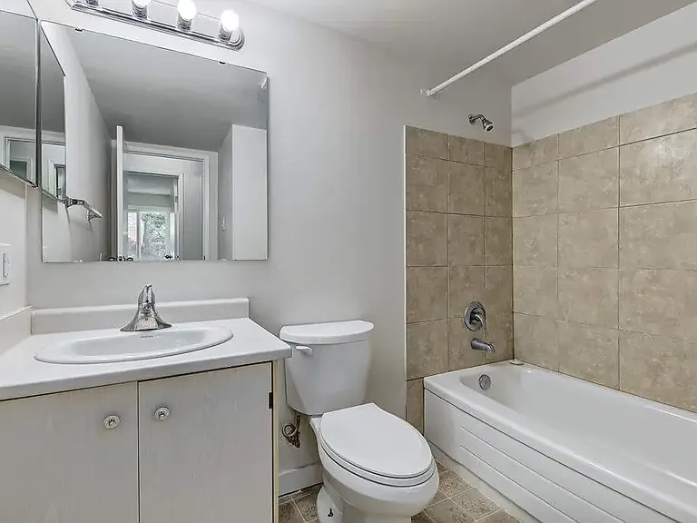 232 Pinehouse Dr — Photo 34