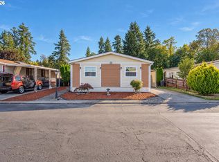 12450 SW Fischer Rd, Portland, OR 97224