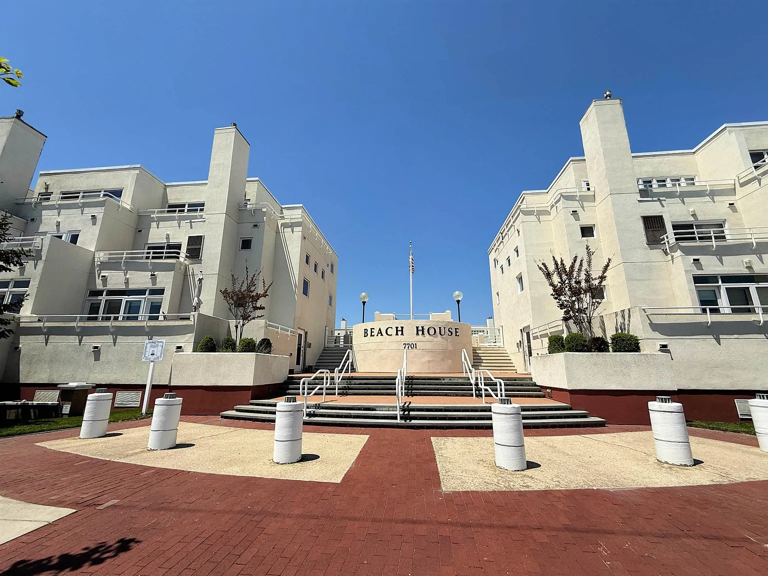 2 bed, 2.5 bath, $45,000 — Photo 1
