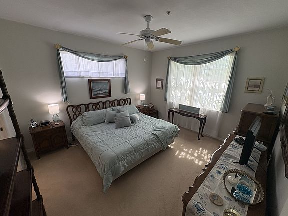 4th image of 322 Greenwood Lake Dr #31