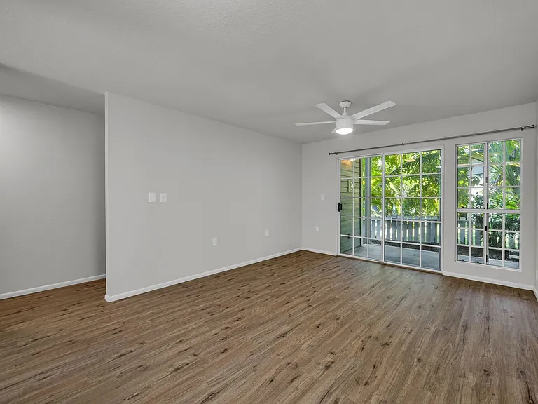 160 Keonekai Rd #27-105 — Photo 12