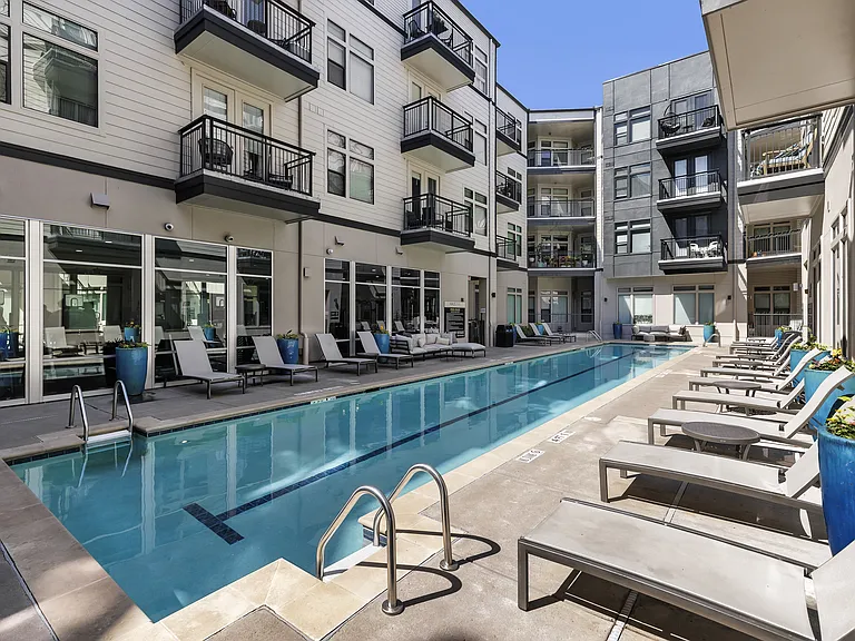 Haus 5350 — Photo 26