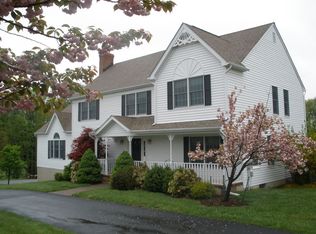 807 Highland Dr, Glen Gardner, NJ 08826