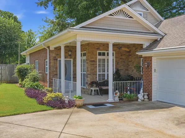 232 Camelot Way, Florence, AL 35633