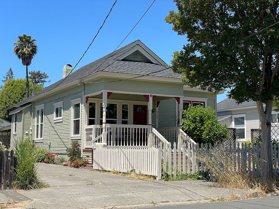 923 Bush Street