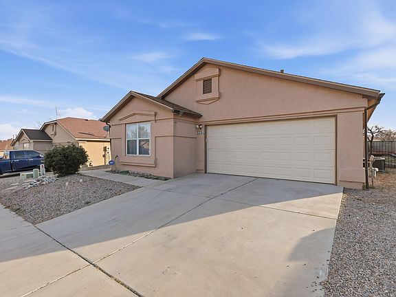 3rd image of 5724 Aida Rd NW