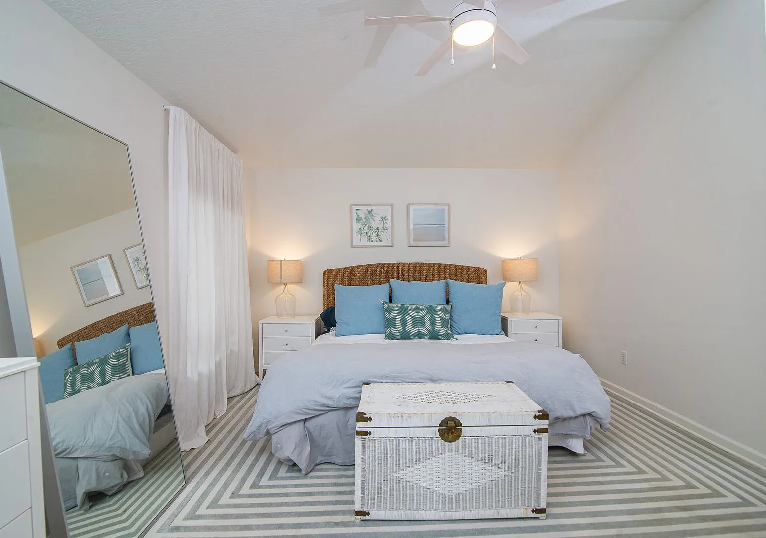 2402 Seagate Lane N — Photo 4