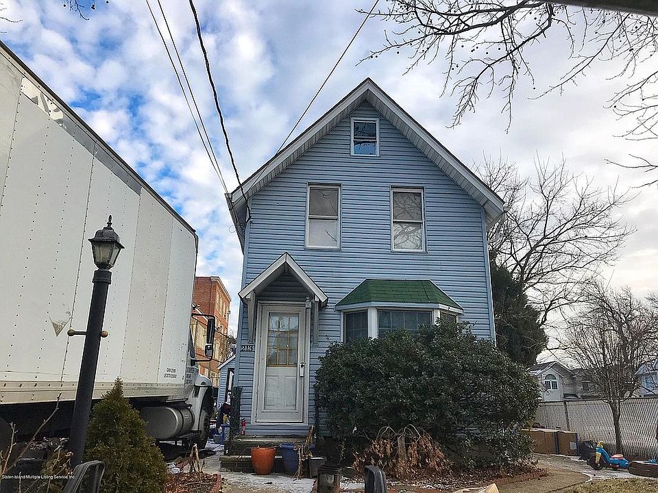 1st image of 213 Union Ave