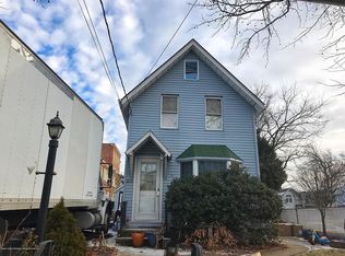 213 Union Ave, Staten Island, NY 10303