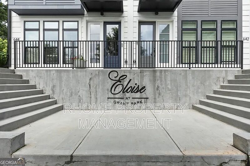1st image of 729 Eloise Way SE