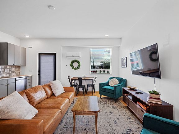 5th image of 3113 Riverwalk Way