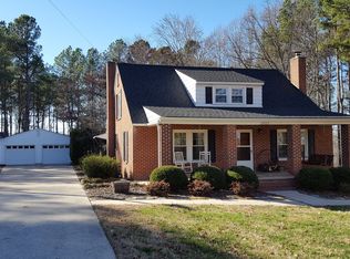 1923 Gold Hill Rd, Asheboro, NC 27203